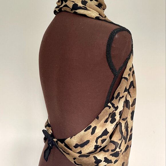 New Gucci Animal Print Stole Silk Satin Scarf with Gucci Box - Picture 7 of 16